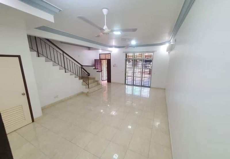 Taman Austin Perdana