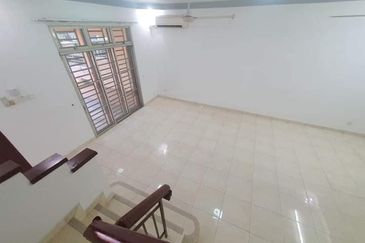 Taman Austin Perdana