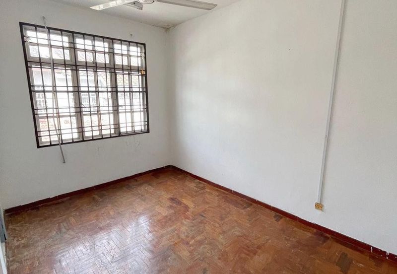 Bandar Baru Seri Alam