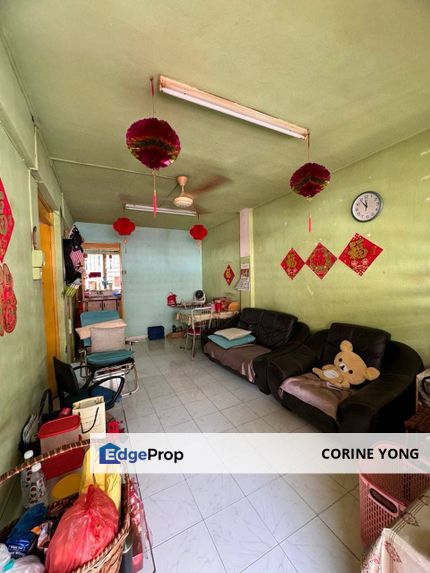 Low Cost Flat For Sale At Taman Daya 🏬, Johor, Johor Bahru