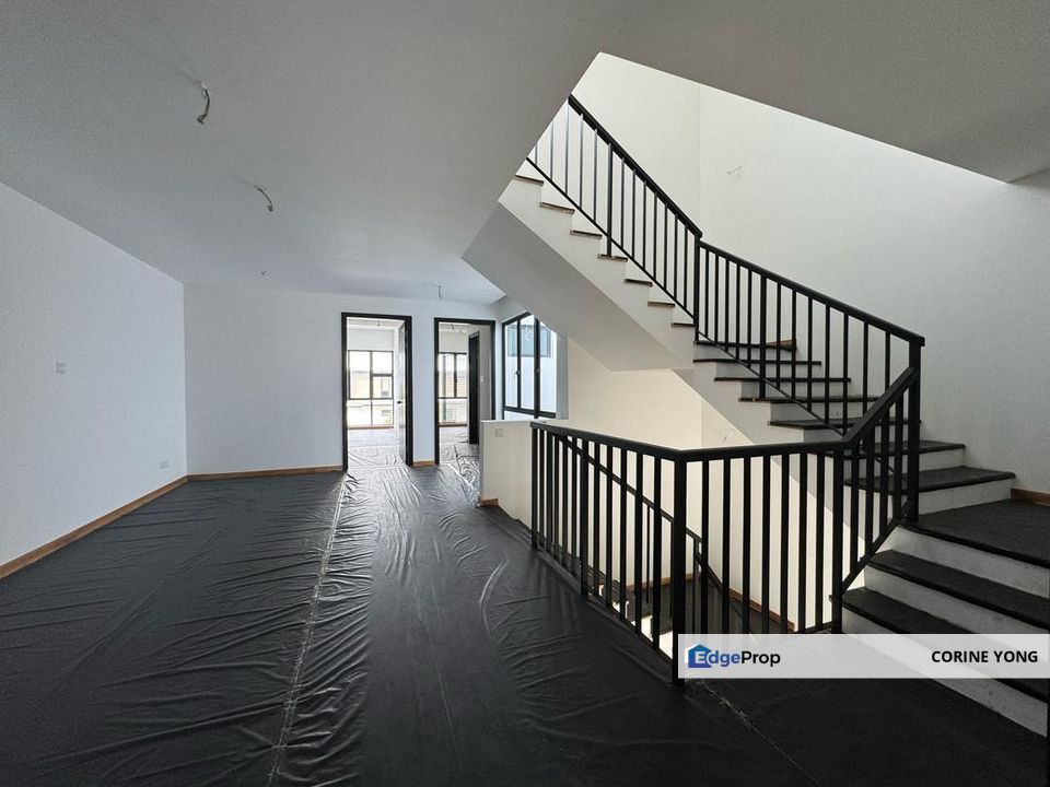 3 Storey Terrace House For Sale At Senibong Cove , Johor, Masai