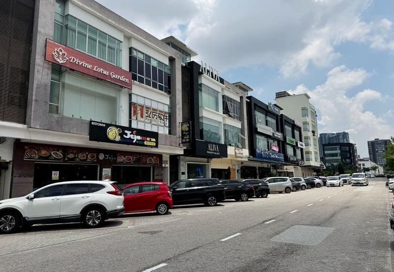 Taman Austin Heights