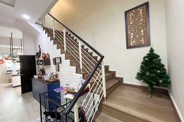 Austin Residence @Taman Mount Austin