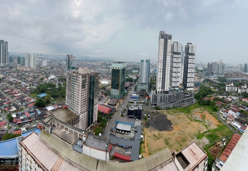 The Pinnacles (Pinnacle Tower)