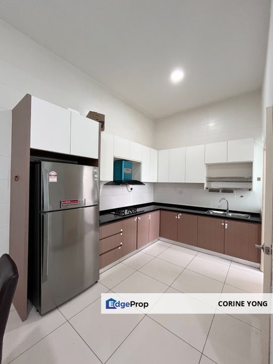 Pinnacle Tower Apartment For Sale At Taman Abad , Johor, Johor Bahru