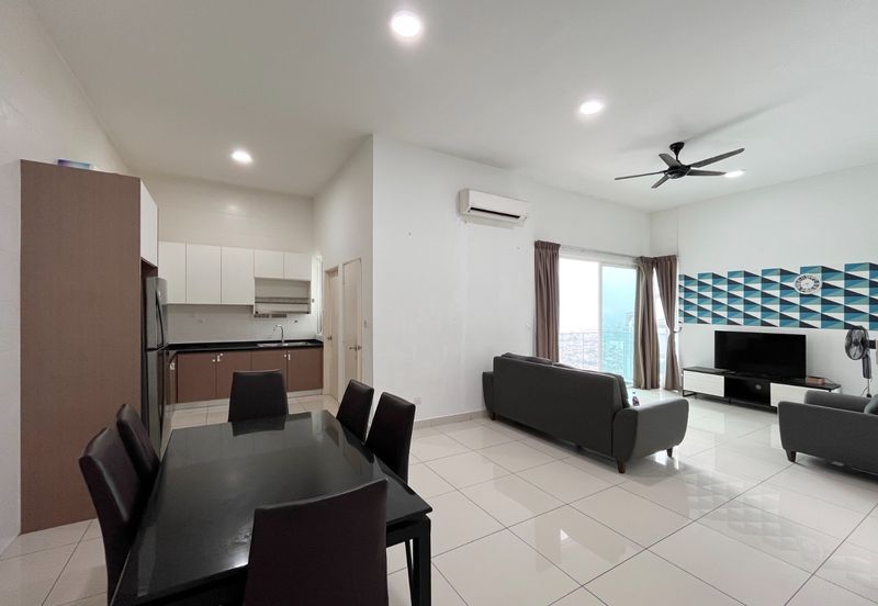 The Pinnacles (Pinnacle Tower)