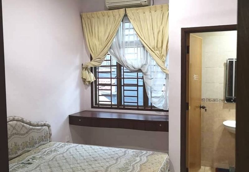 Taman Desa Cemerlang