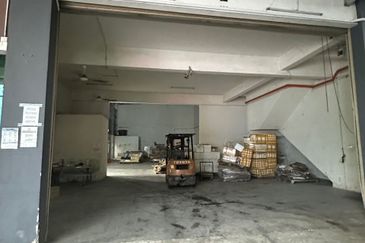 Kempas Utama Industrial Park