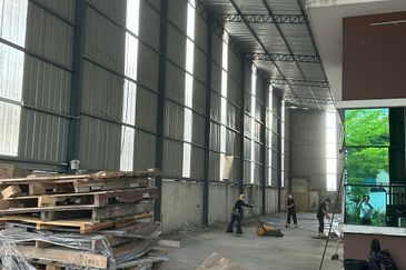 Kempas Utama Industrial Park