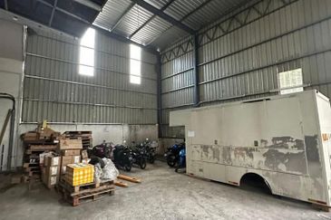 Kempas Utama Industrial Park