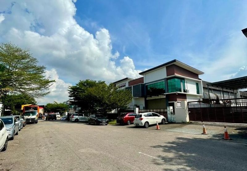 Kempas Utama Industrial Park