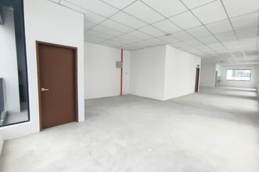 Taman Mount Austin Commercial