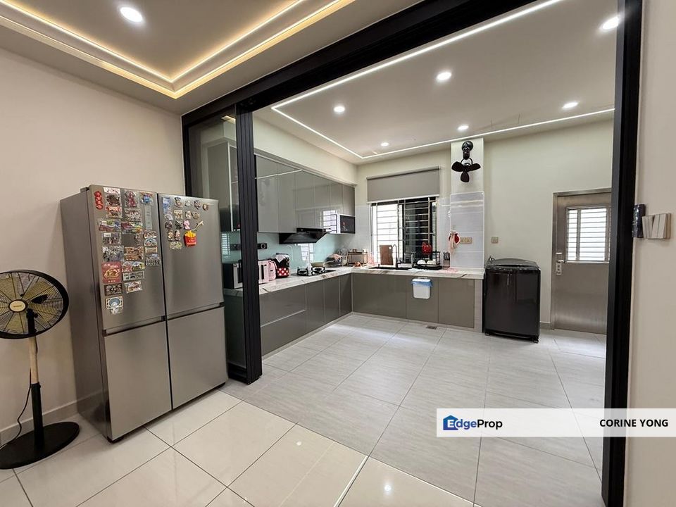 Double Storey Terrace House For Sale At Bandar Cemerlang , Johor, Ulu Tiram