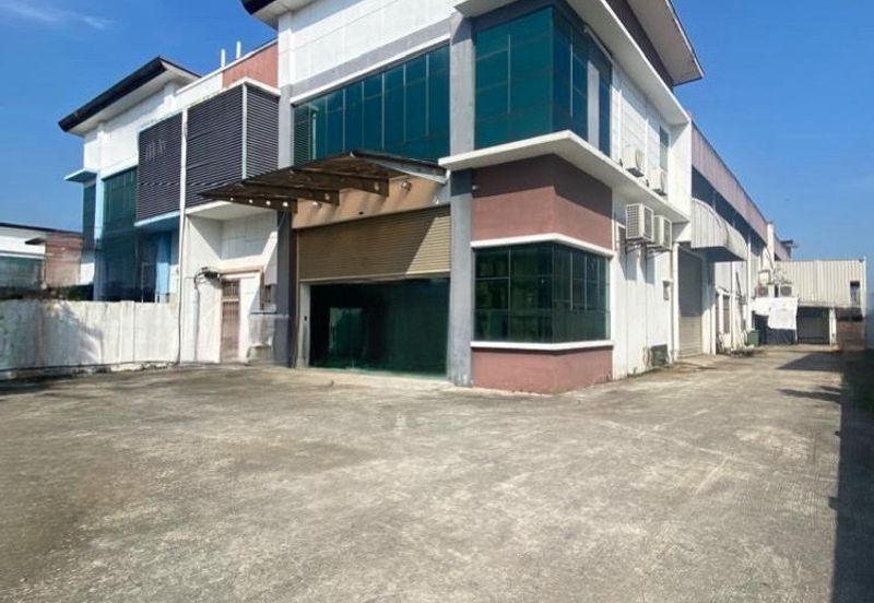 Kempas Utama Industrial Park