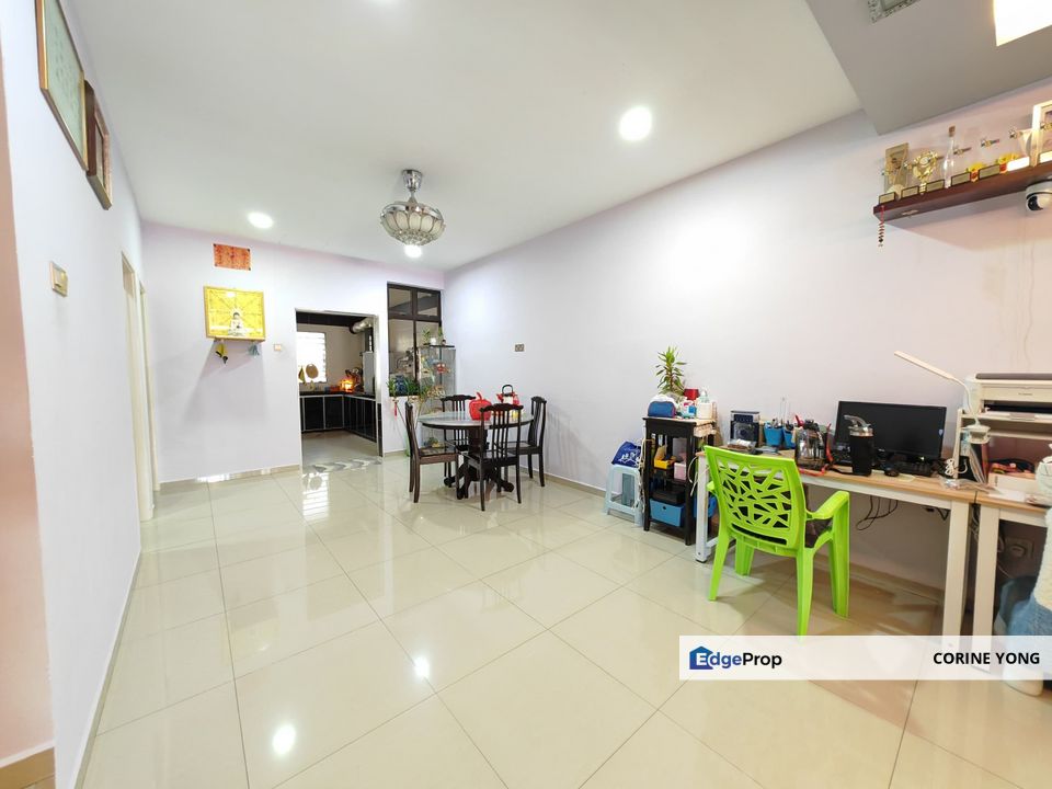 1.5 Storey Terrace House For Sale At Taman Pelangi Indah , Johor, Ulu Tiram
