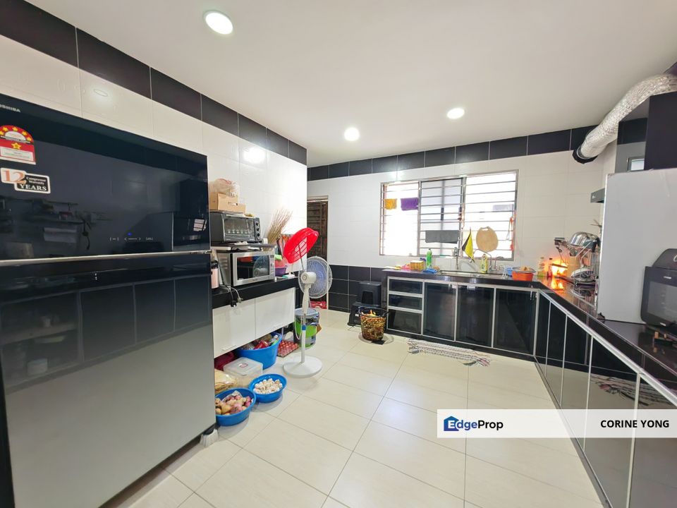 1.5 Storey Terrace House For Sale At Taman Pelangi Indah , Johor, Ulu Tiram