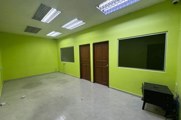 Kawasan Perindustrian Mount Austin