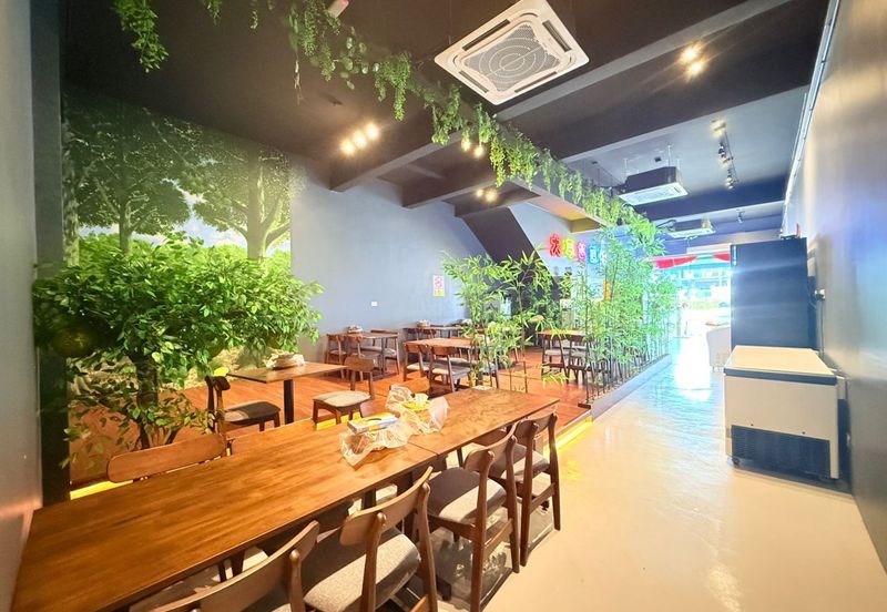 Taman Mount Austin Commercial