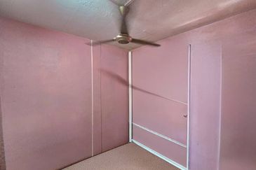 Flat Taman Ungku Tun Aminah