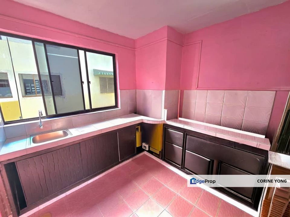 Low Cost Flat For Sale At Taman Tun Aminah , Johor, Johor Bahru