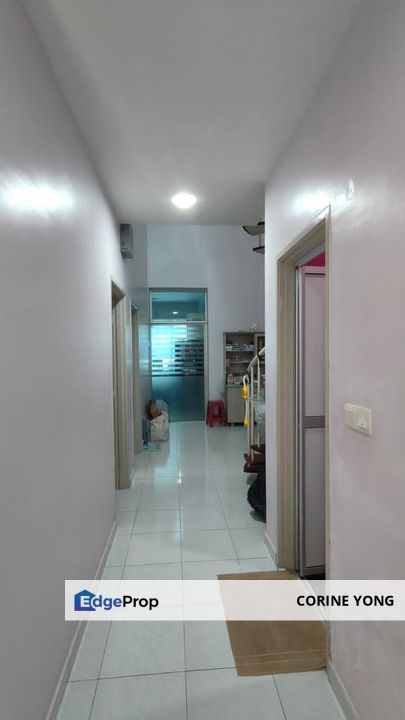1.5 Storey Terrace House End Lot For Sale At Indahpura Kulai , Johor, Kulai