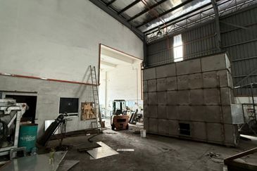 Apex Bizhub Desa Cemerlang