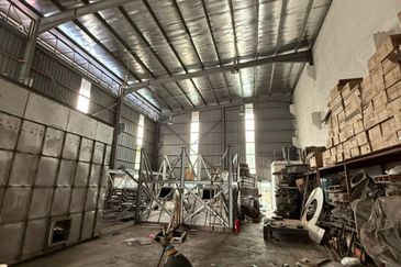 Apex Bizhub Desa Cemerlang