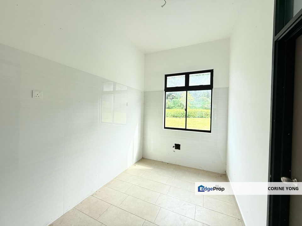 Double Storey Terrace House For Sale At Bandar Cemerlang , Johor, Ulu Tiram