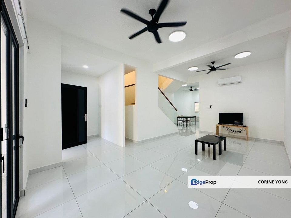 Taman Pelangi Indah Double Storey Superlink House For Sale , Johor, Ulu Tiram