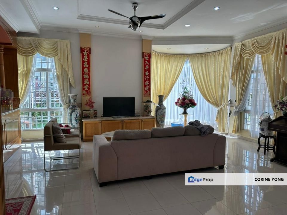 Taman Suria Double Storey Semi-D House , Johor, Johor Bahru