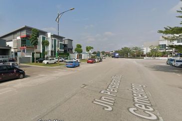 Ulu Tiram Double Storey Semi-D Factory For Sale 