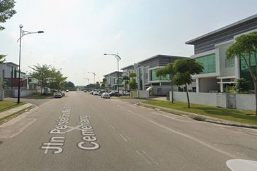 Ulu Tiram Double Storey Semi-D Factory For Sale 