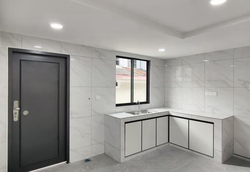 Bandar Baru Seri Alam