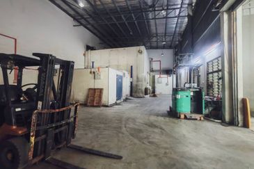 Kempas Utama Industrial Park