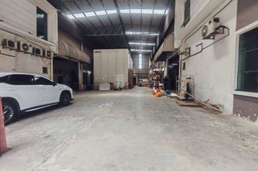 Kempas Utama Industrial Park