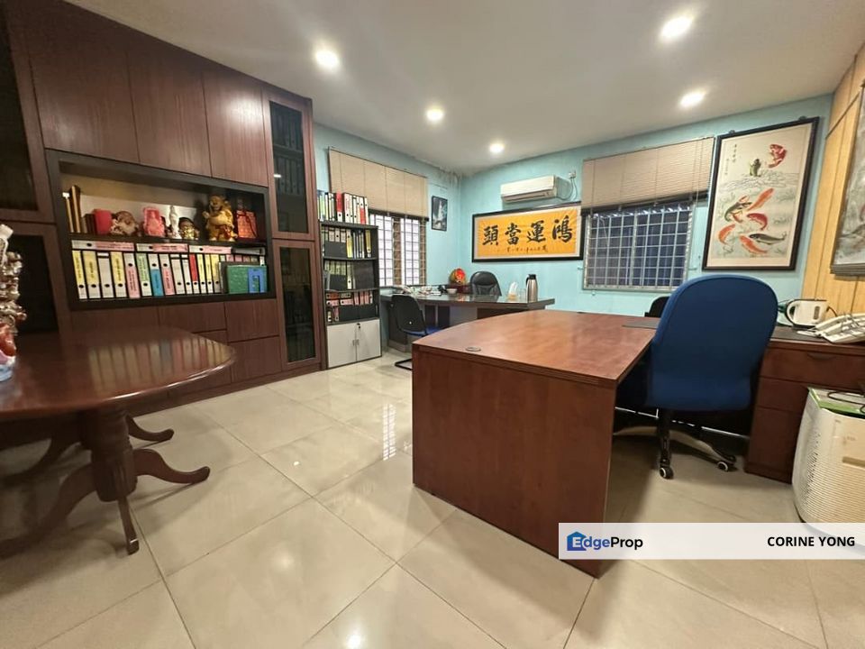 1.5 Sty Semi-D Factory For Sale At Kota Puteri, Johor, Masai