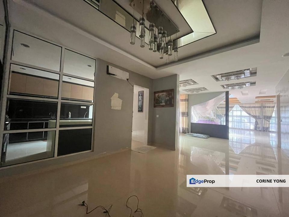 Double Storey Semi-D For Sale At Sutera Utama 🏡, Johor, Skudai