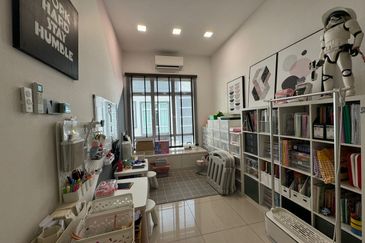 Oleander @ Kempas Utama