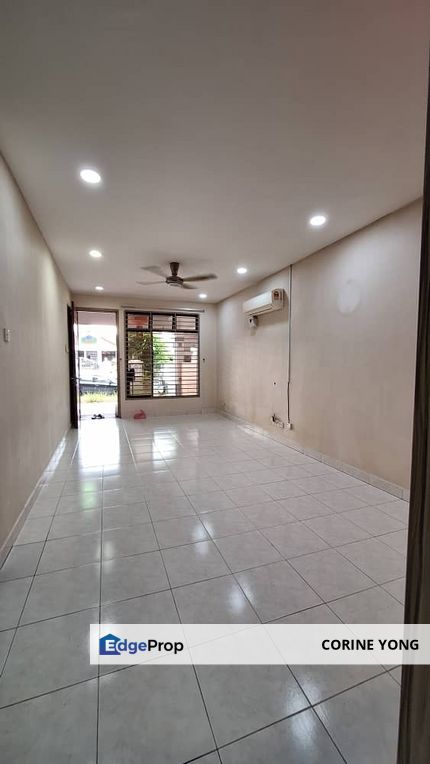 Single Storey Terrace For Sale At Pelangi Indah 🏡, Johor, Ulu Tiram