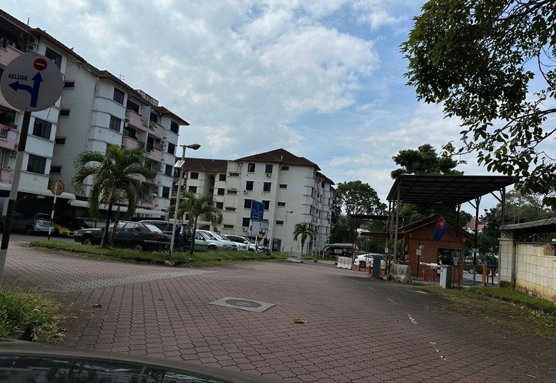 Skudai Villa