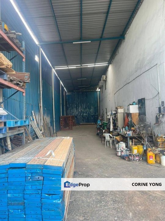 1.5 Sty Semi-D Factory For Sale At Kota Puteri, Johor, Masai
