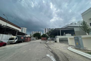 Taman Perindustrian Desa Plentong