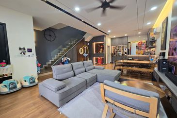 Double Storey Superlink House For Sale At Horizon Hill 