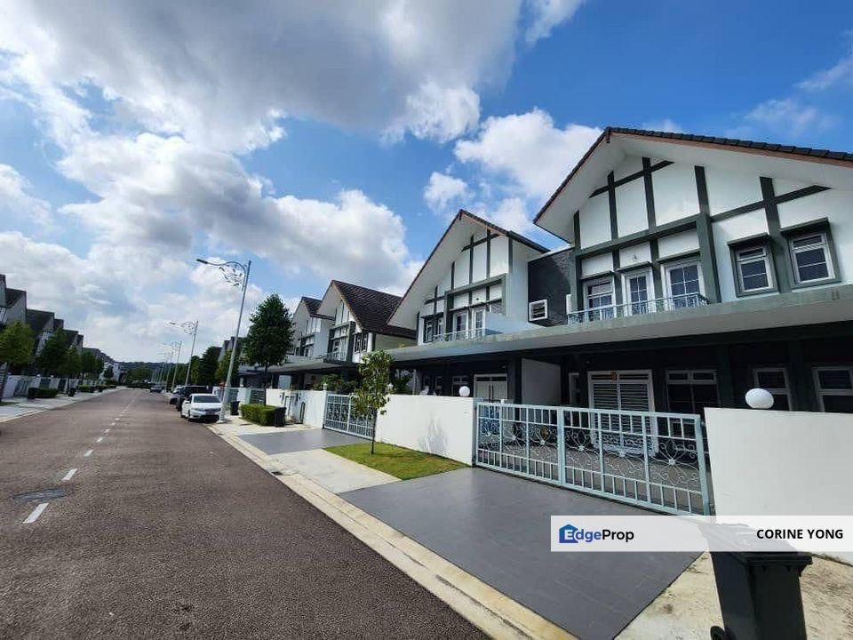 Double Storey Semi-D For Sale At Eco Spring 🏡, Johor, Johor Bahru
