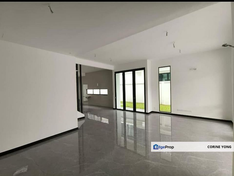 Double Storey Semi-D For Sale At Setia Tropika , Johor, Setia Tropika