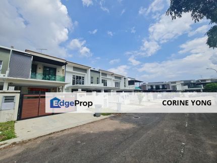 Double Storey Terrace For Sale At Pelangi Indah 🏡, Johor, Ulu Tiram