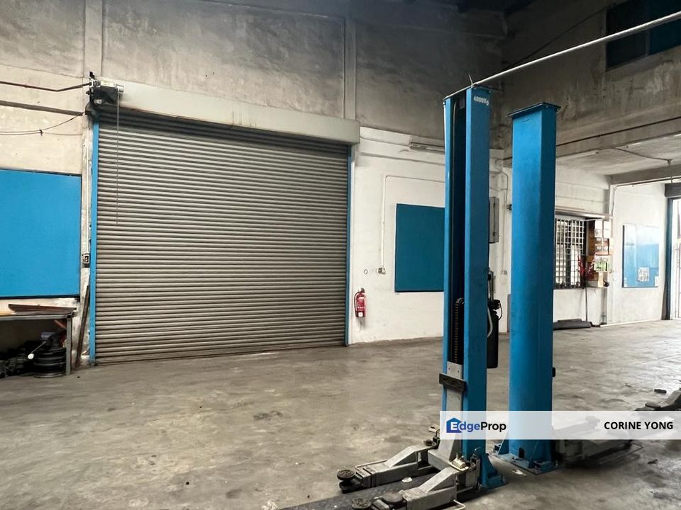 1.5 Storey Terrace Factory For Rent At Desa Plentong , Johor, Masai
