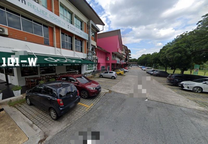 Radia Retail, Seksyen U8