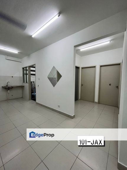 RM 288 ,000 Setia Alam De Kiara Apartment  800sqft 3 Bedrooms 2 Bathrooms 2 Carpark Freehold & Non-bumi Lot Basic Unit 24hrs Guarded, Selangor, Setia Alam/Alam Nusantara
