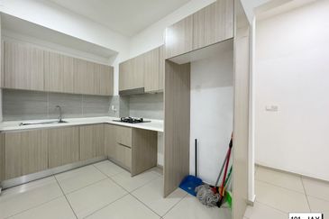 Adria Residence @ Gravit8